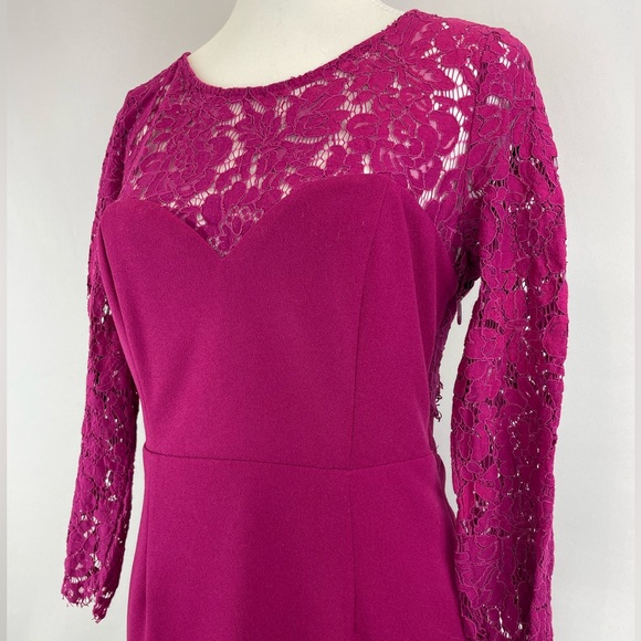 Lulu’s “All the Stars” Open Back Lace Mini  Fitted Dress, Medium - Picture 9 of 16